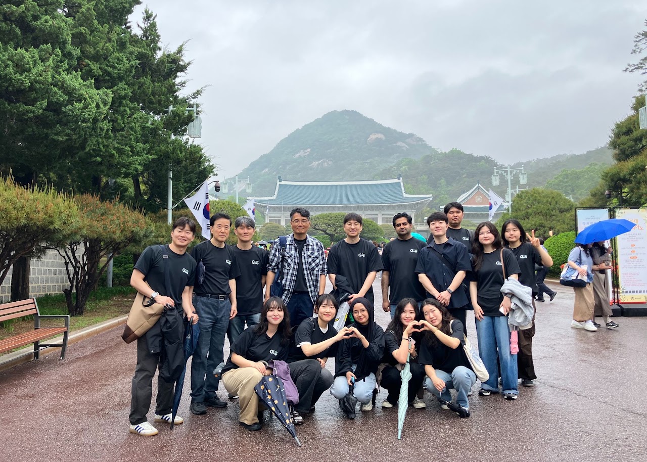 Lab group photo on Spring Sports Day 2025